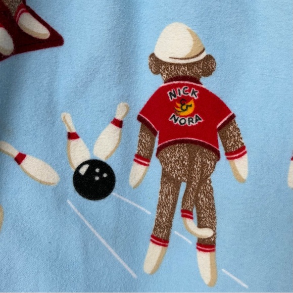 •Nick & Nora• Sock Monkey Pattern Pajama Set - Size Large - Picture 12 of 13